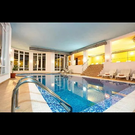 Pine Forest 3* Пампорово